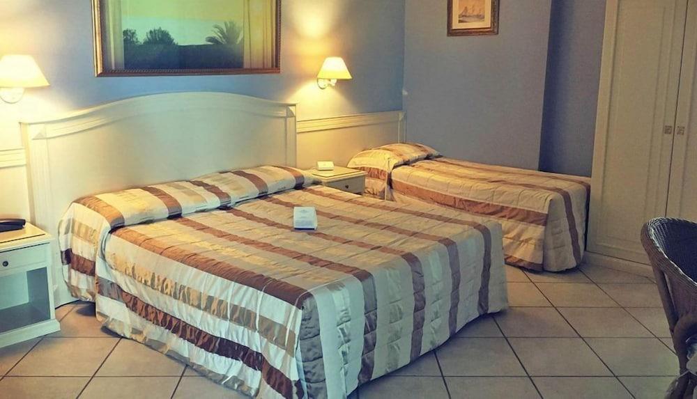 Conchiglia Azzurra Resort & Beach Porto Cesareo Buitenkant foto