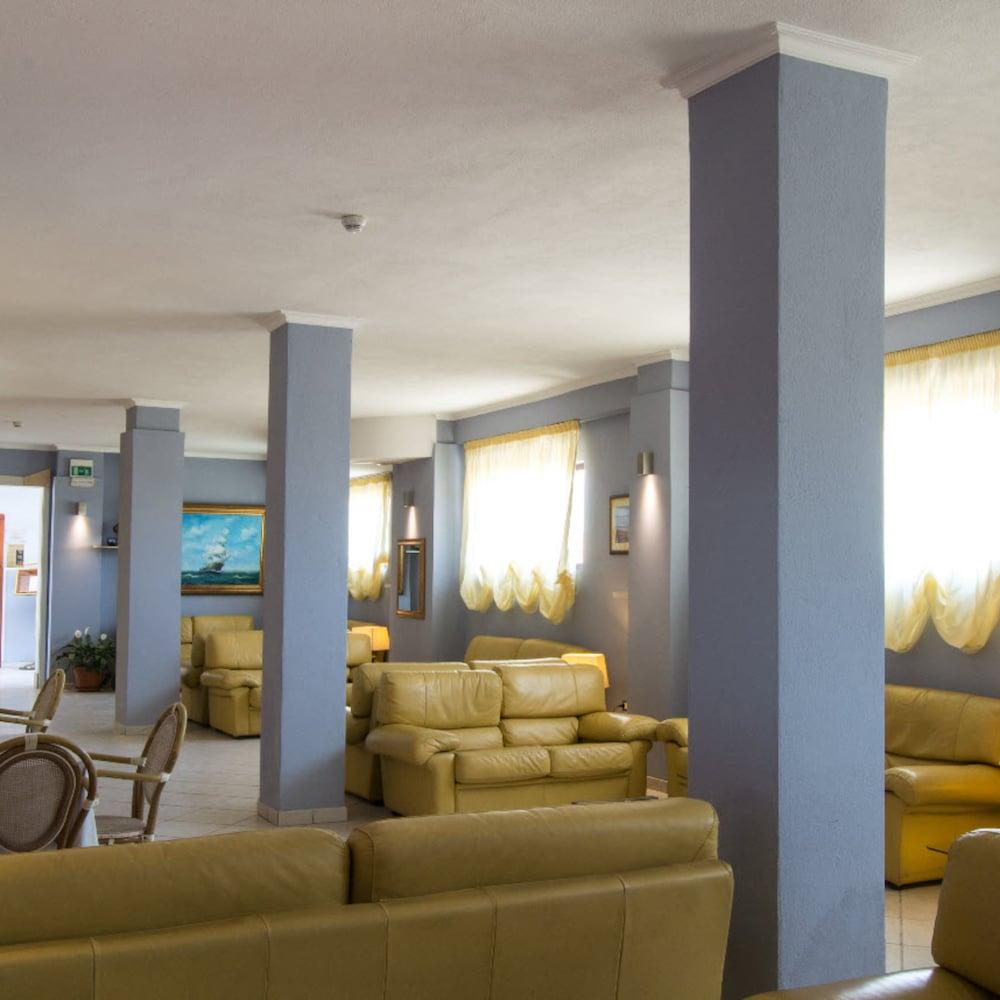 Conchiglia Azzurra Resort & Beach Porto Cesareo Buitenkant foto