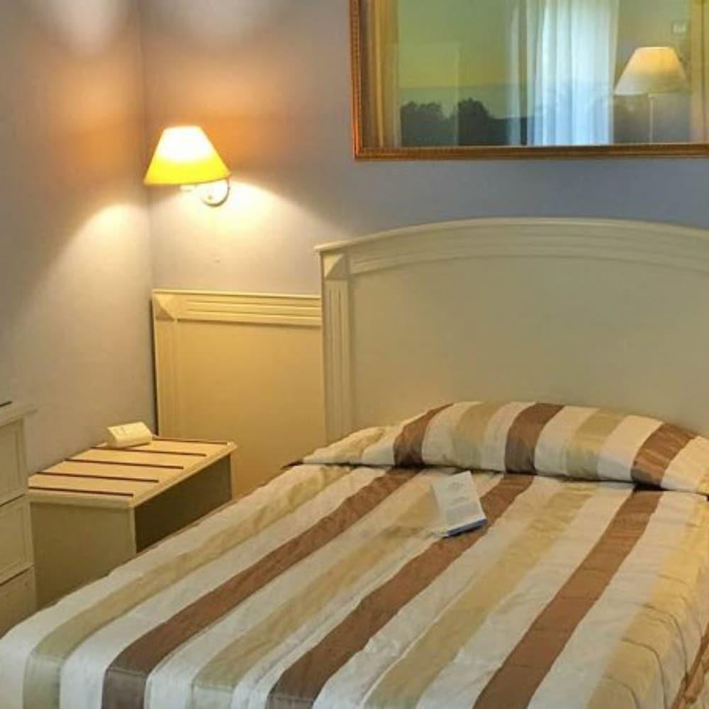 Conchiglia Azzurra Resort & Beach Porto Cesareo Buitenkant foto
